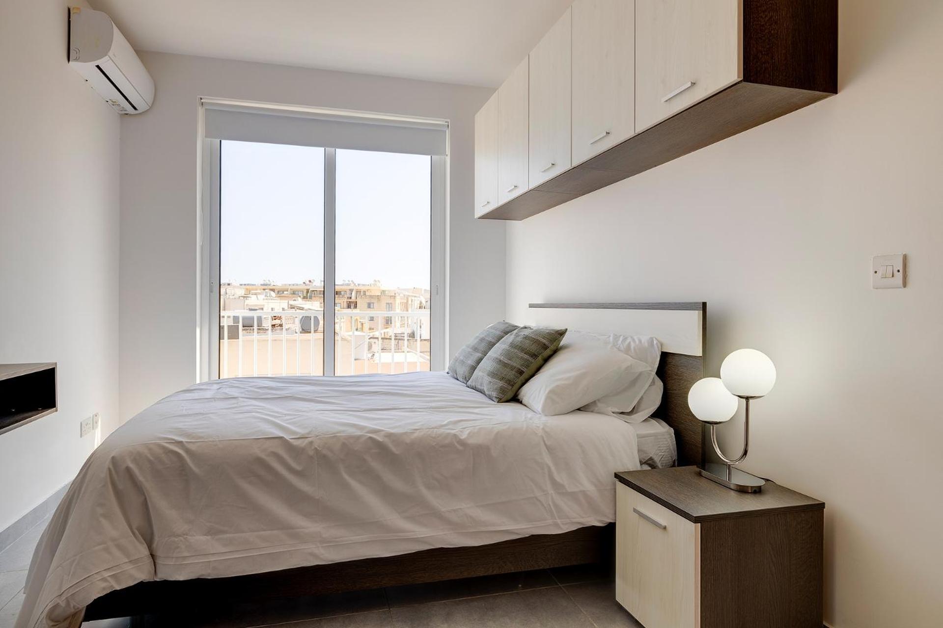 Stunning 2Br Holiday Penthouse In Central سليمة المظهر الخارجي الصورة