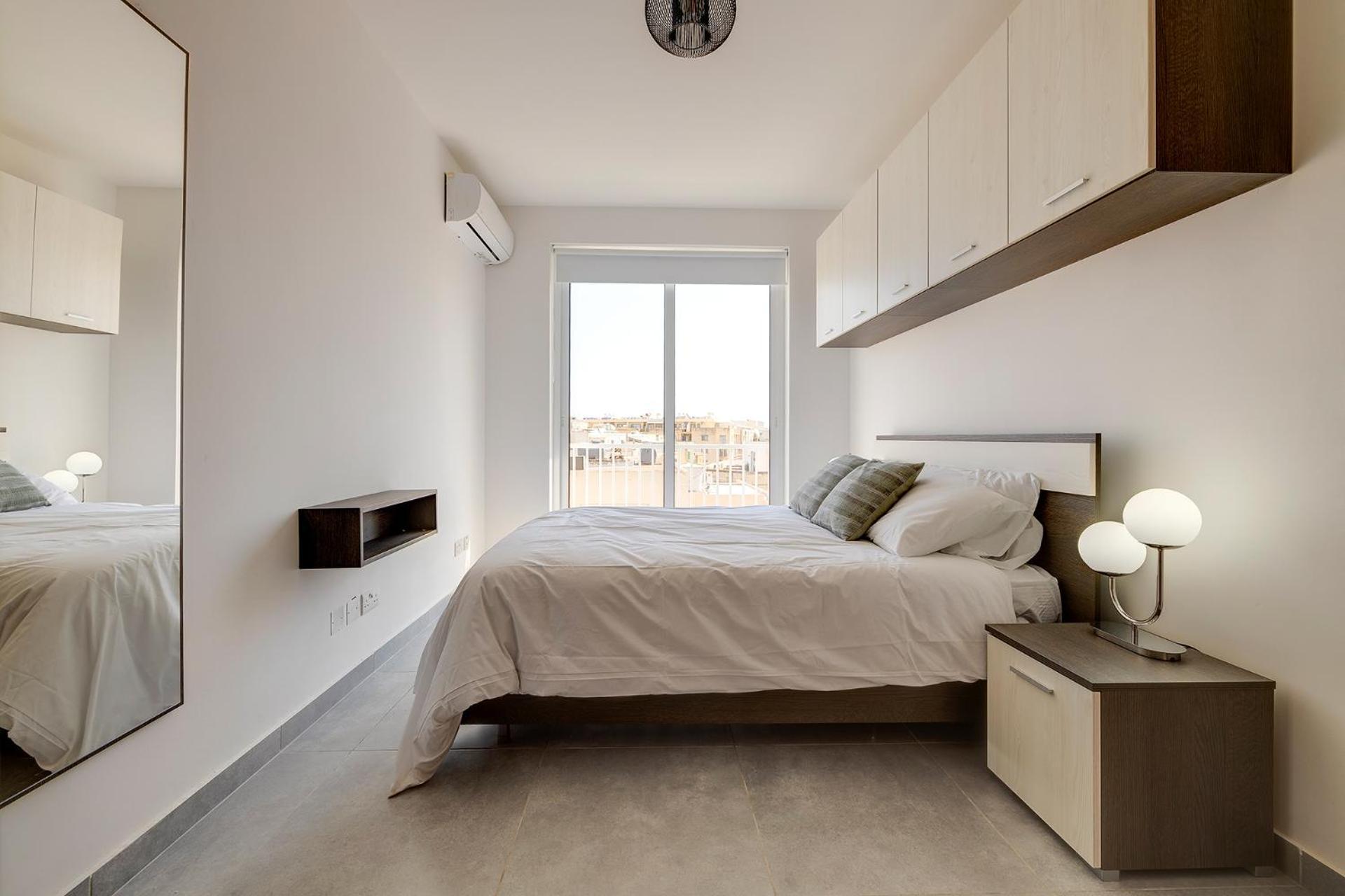 Stunning 2Br Holiday Penthouse In Central سليمة المظهر الخارجي الصورة