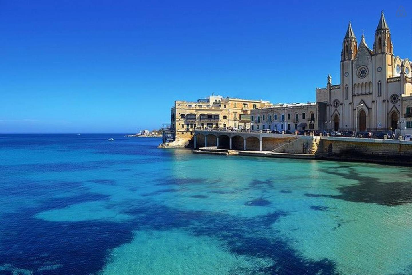 Stunning 2Br Holiday Penthouse In Central سليمة المظهر الخارجي الصورة